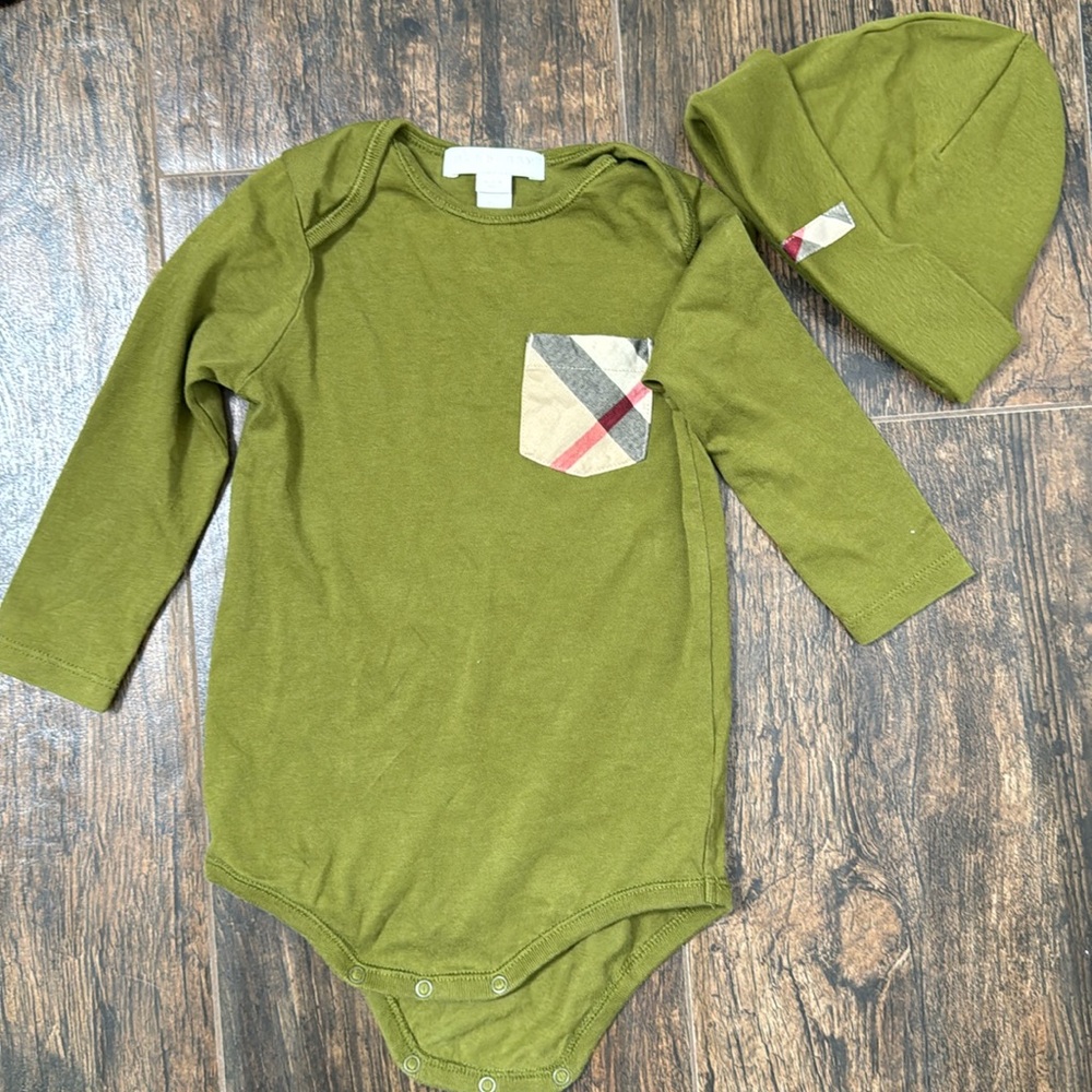 Baby Burberry Onesie and Beanie set